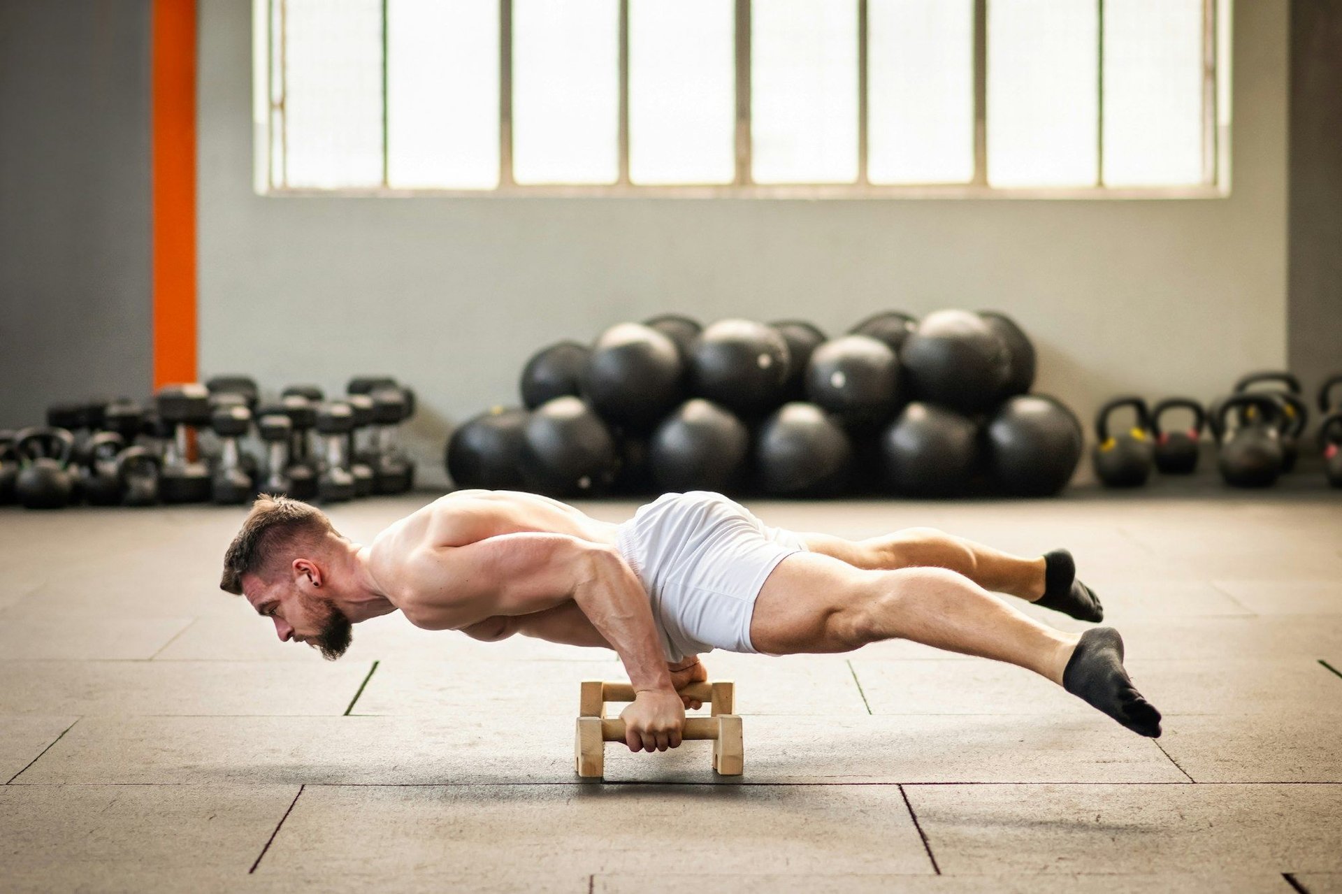 Straddle Figure Planche straddle : maîtrisez cette figure emblématique - Les3Eco